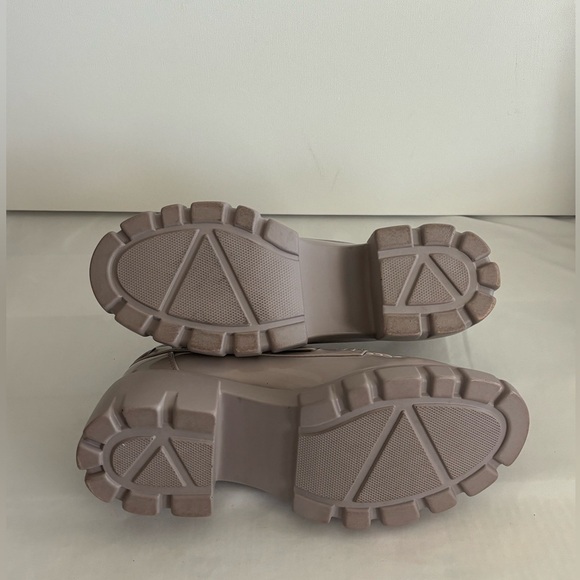 JF purple block heel shoes color light purple  size 9 - Picture 8 of 8